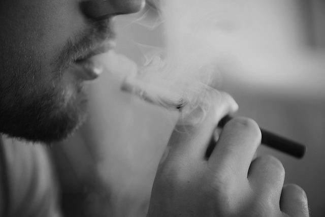 e-cigarette-Credits-TBEC-Review-CC-BY-2.0