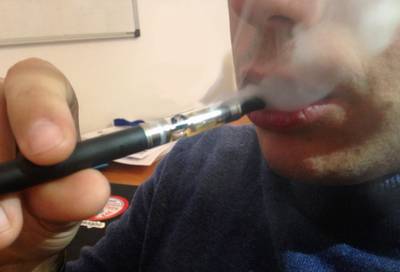 Le e-cig riducono il desiderio di fumare: nuovo studio di Fontem Ventures
