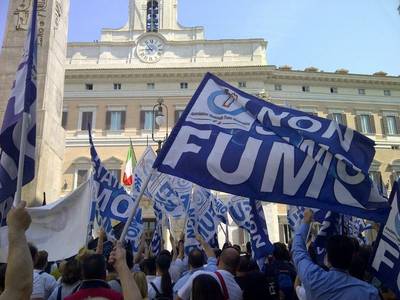 7 luglio, lo Svapo in piazza davanti al MEF per il diritto al lavoro ed alla salute