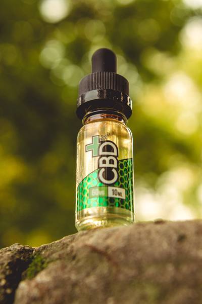 Rapporto PG/VG negli e-liquid: cosa cambiano veramente il 50/50 e il 70/30